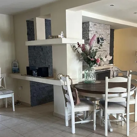 Sea View Penthouse Апартаменты *