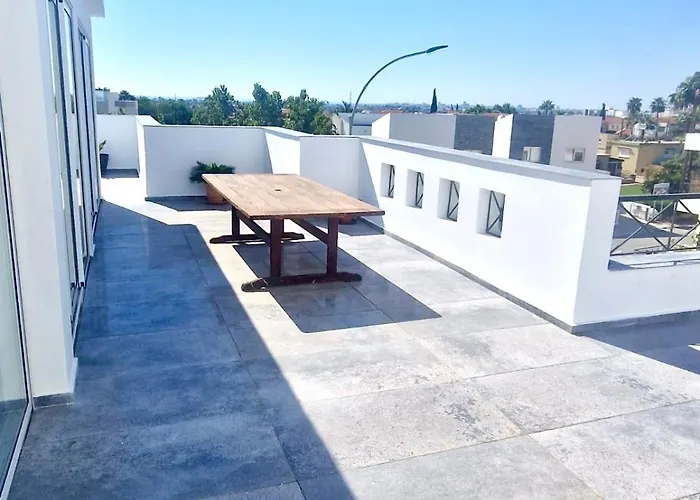 Sea View Penthouse Apartmán *